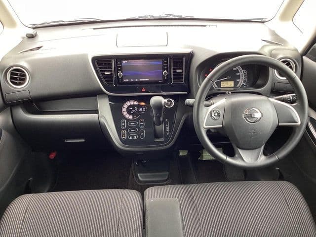 NISSAN