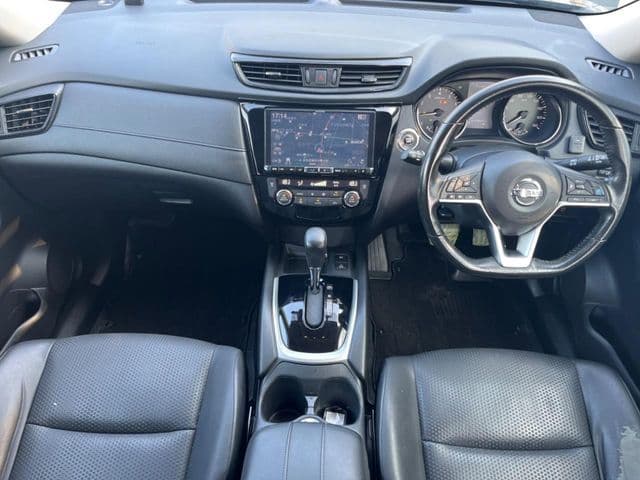 NISSAN