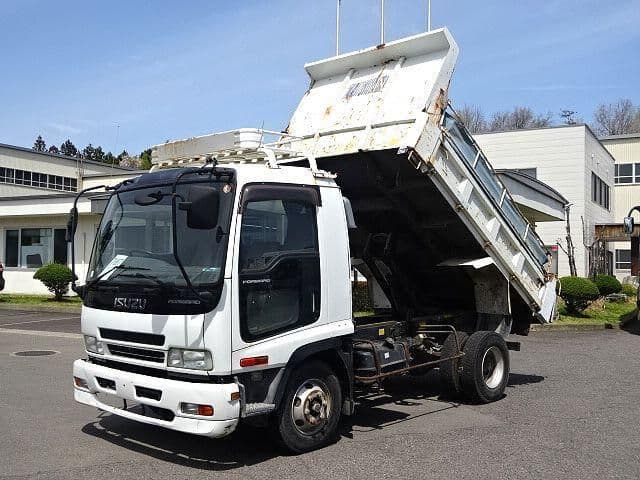 ISUZU