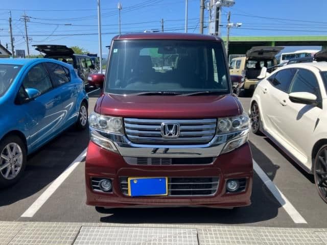 Car image 1