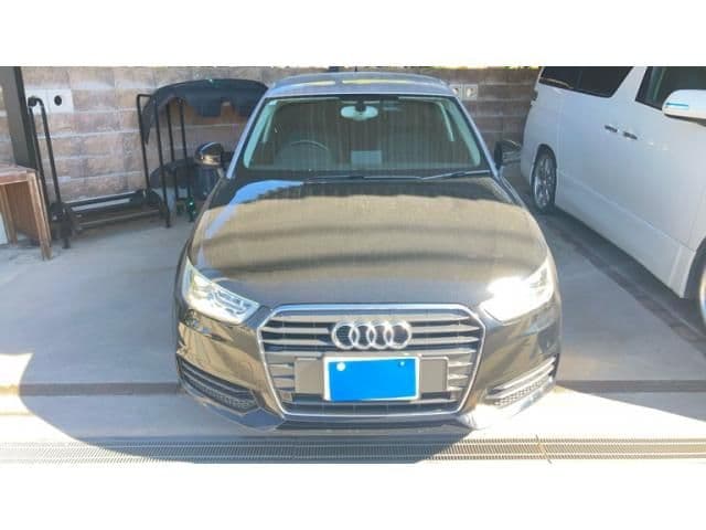 Car image 1
