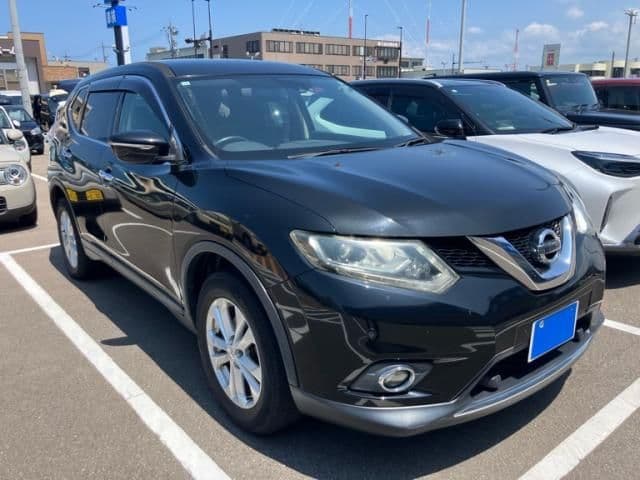 NISSAN