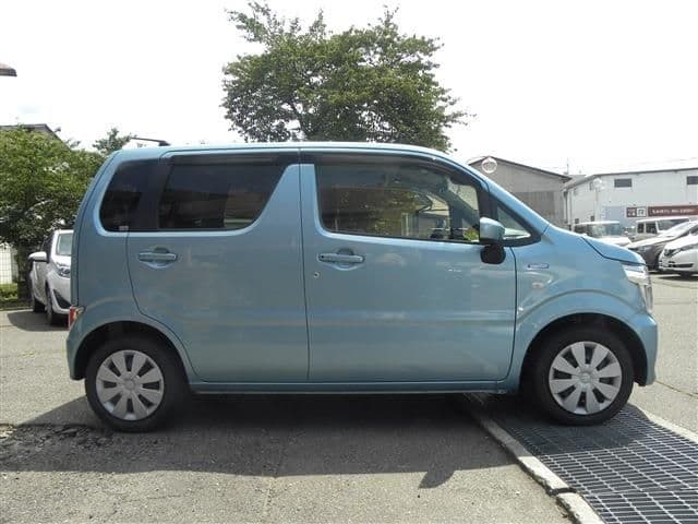 Car thumbnail 4