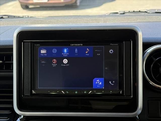 Car thumbnail 4