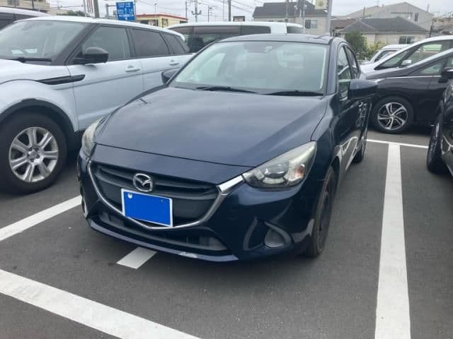 Car image 1