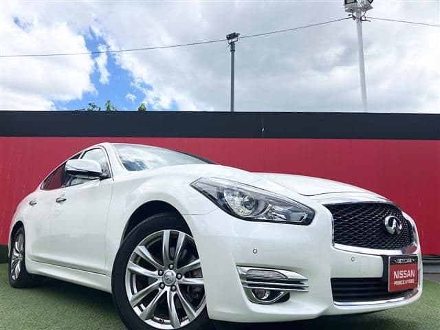 NISSAN