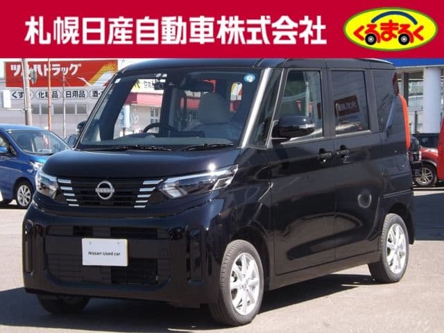 NISSAN
