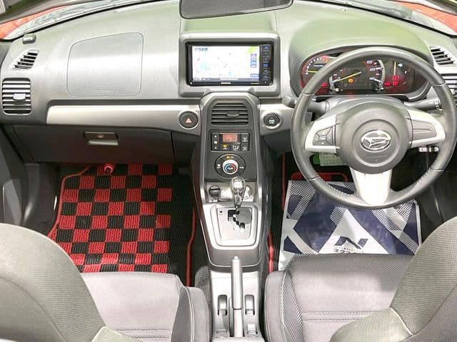 Car thumbnail 2