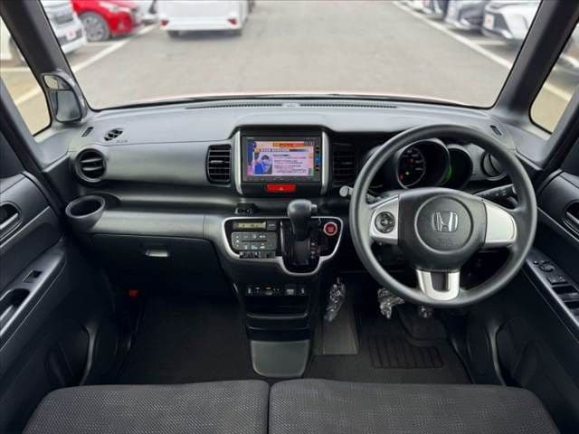 Car thumbnail 2