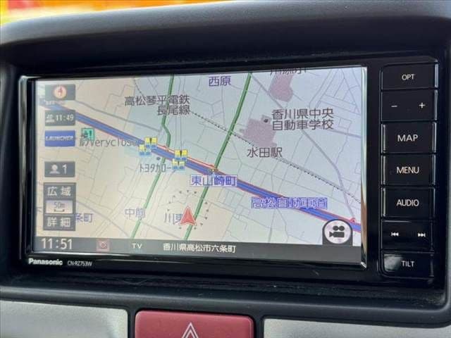 Car thumbnail 3