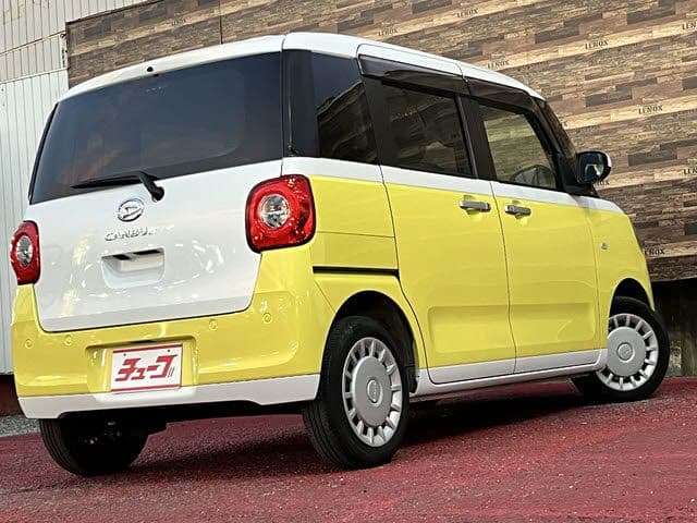 Car thumbnail 3