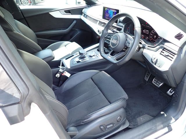 Car thumbnail 2
