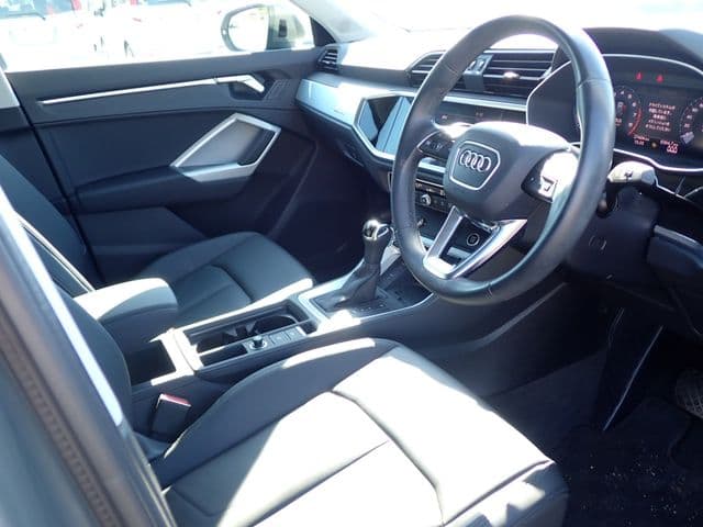 AUDI