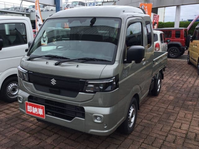 SUZUKI