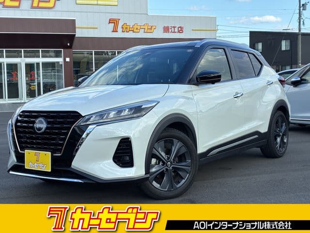 NISSAN