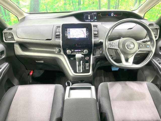 NISSAN