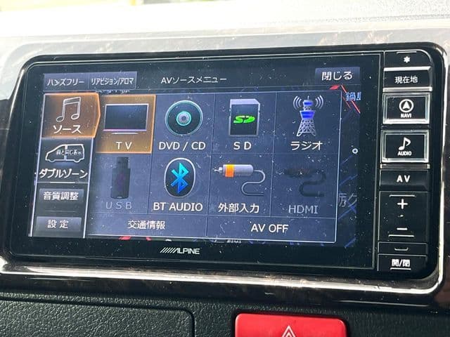 Car thumbnail 4