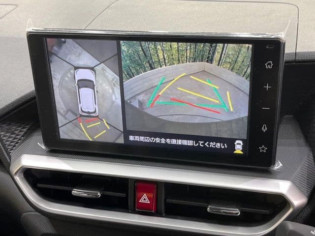 Car thumbnail 4