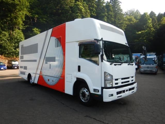 ISUZU