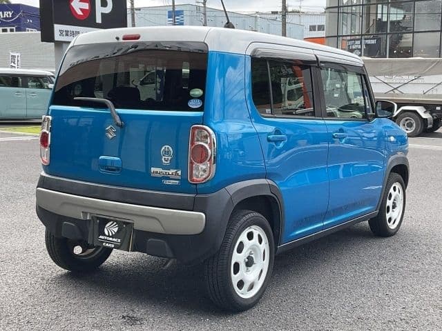 Car thumbnail 3