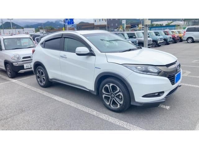 HONDA VEZEL HYBRID 4WD