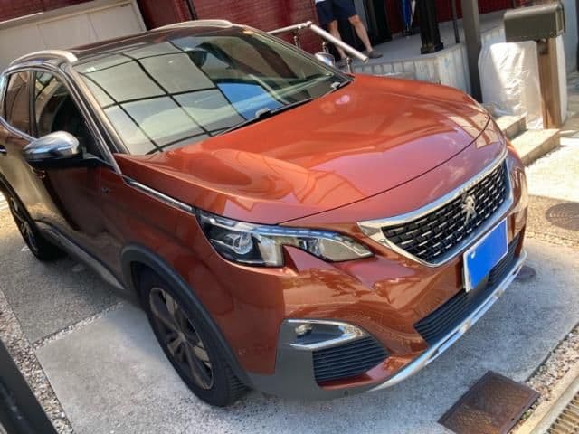 PEUGEOT