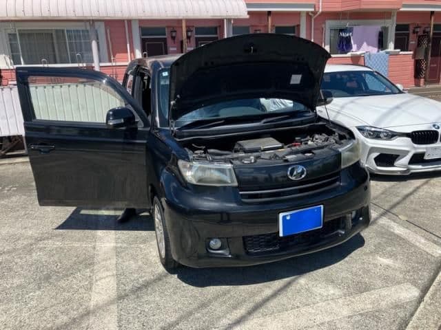 TOYOTA bB