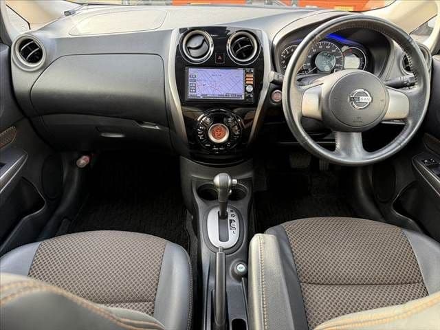 Car thumbnail 2