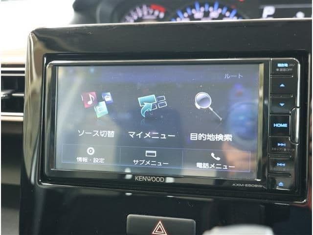 Car thumbnail 3