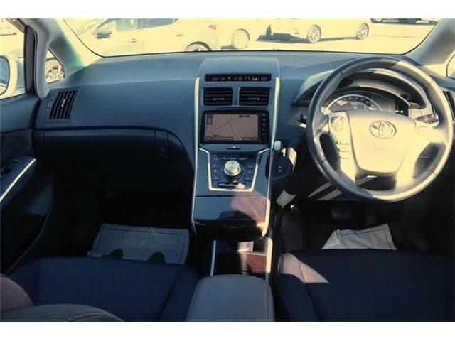 Car thumbnail 2