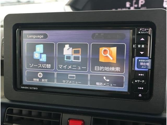 Car thumbnail 3