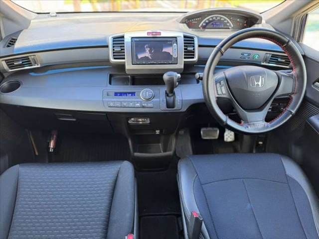 Car thumbnail 2