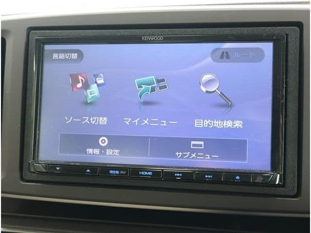 Car thumbnail 3