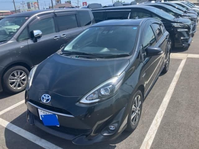 Car image 1
