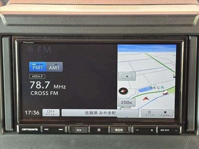 Car thumbnail 3