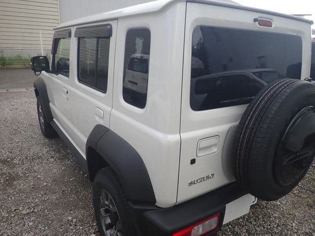 Car thumbnail 4