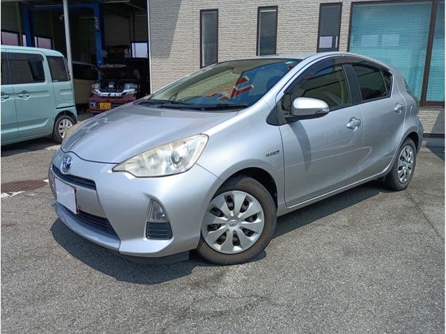 Car image 1