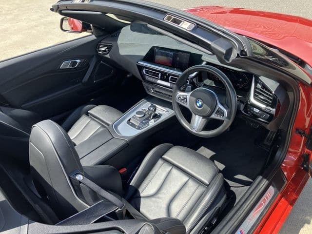 Car thumbnail 2