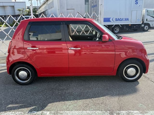 Car thumbnail 4