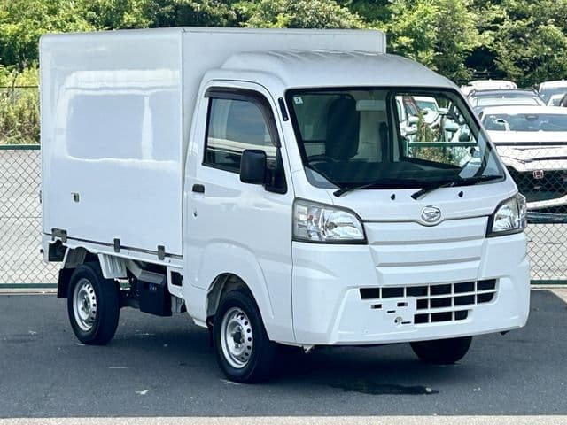 DAIHATSU