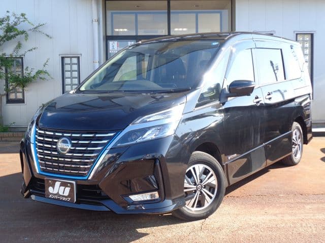 NISSAN