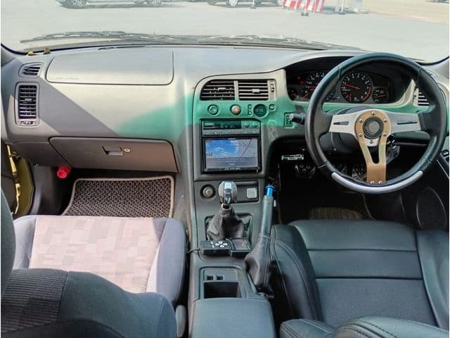 Car thumbnail 4