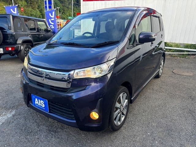 MITSUBISHI eK custom