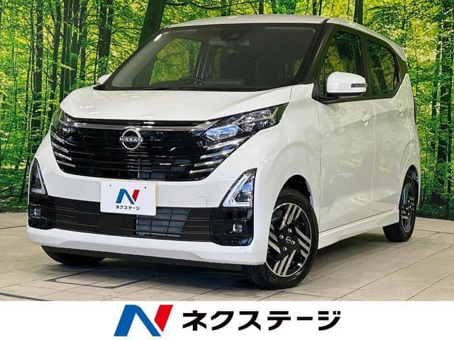 NISSAN