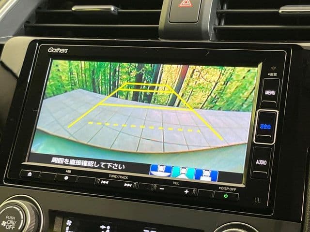 Car thumbnail 4