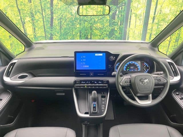 Car thumbnail 2
