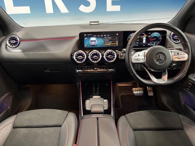 MERCEDES BENZ