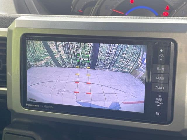 Car thumbnail 4