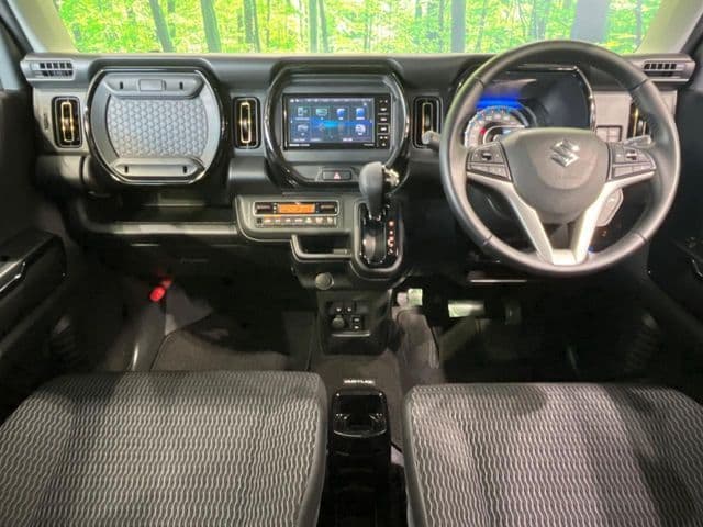 SUZUKI
