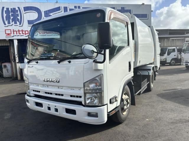 ISUZU
